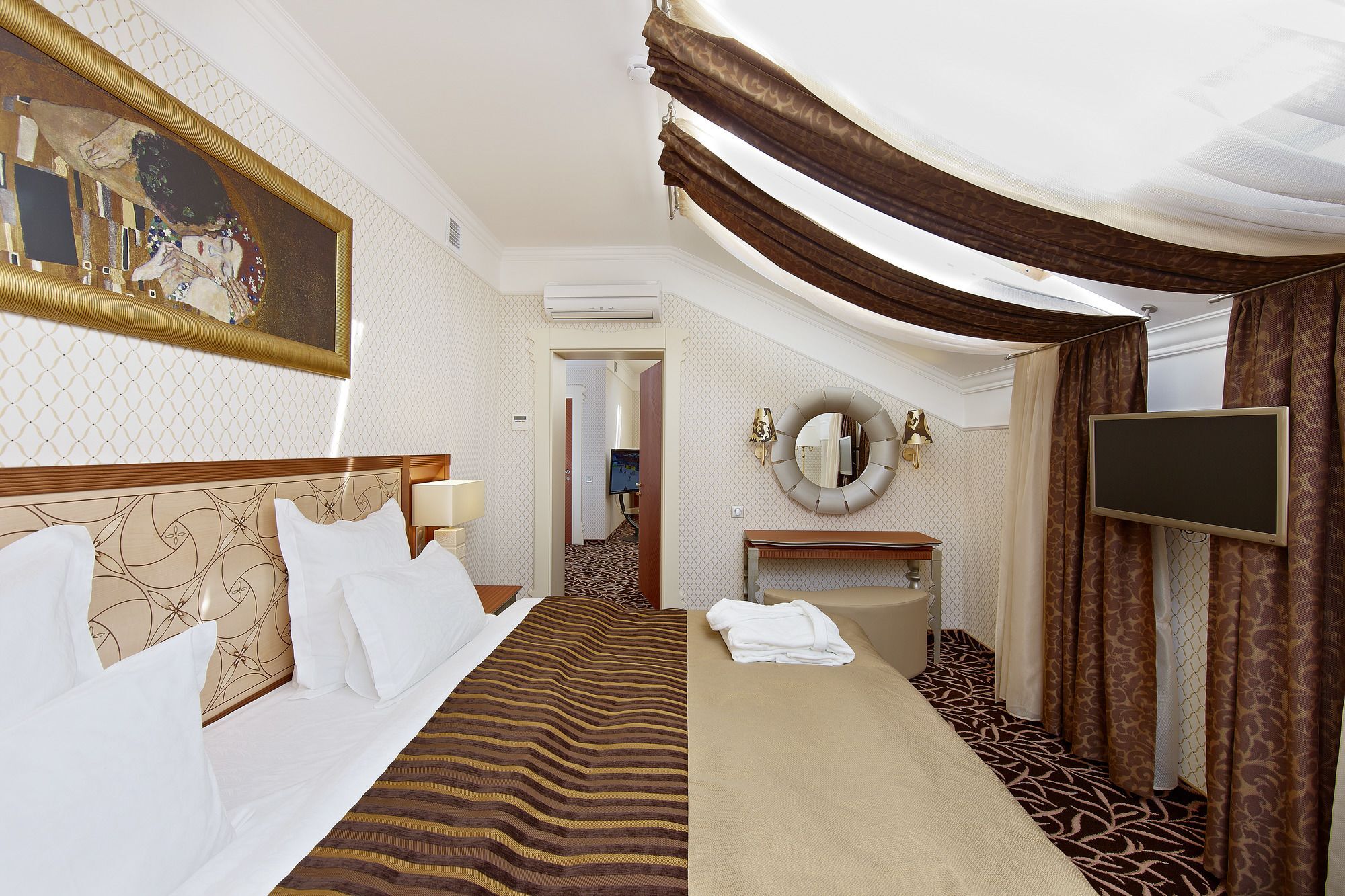 Dvor Podznoeva - Business Building Hotel Pskov Luaran gambar